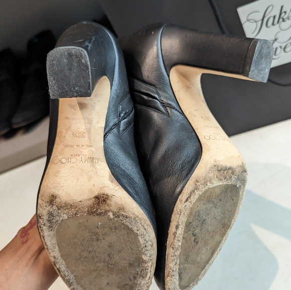 Boots - Picture 4 of 5